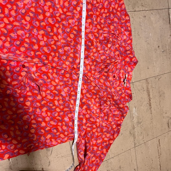 Tucker 100% silk printed shirt dress with sash - Picture 6 of 9